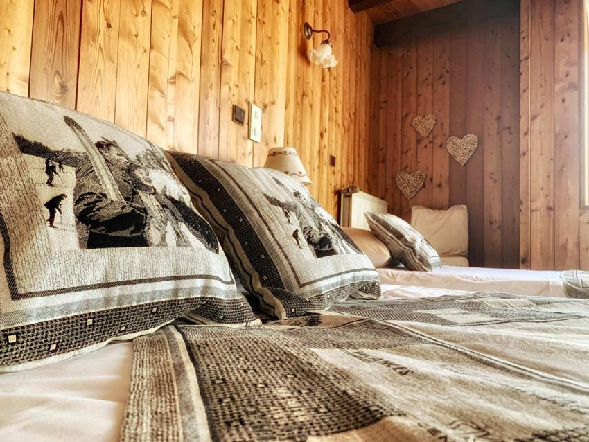 Hotels Les Catrems & Le Montagnou オルシエール エクステリア 写真